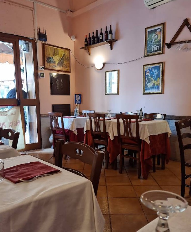 restaurant