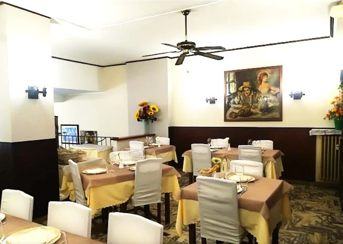 restaurant