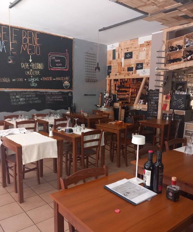 restaurant
