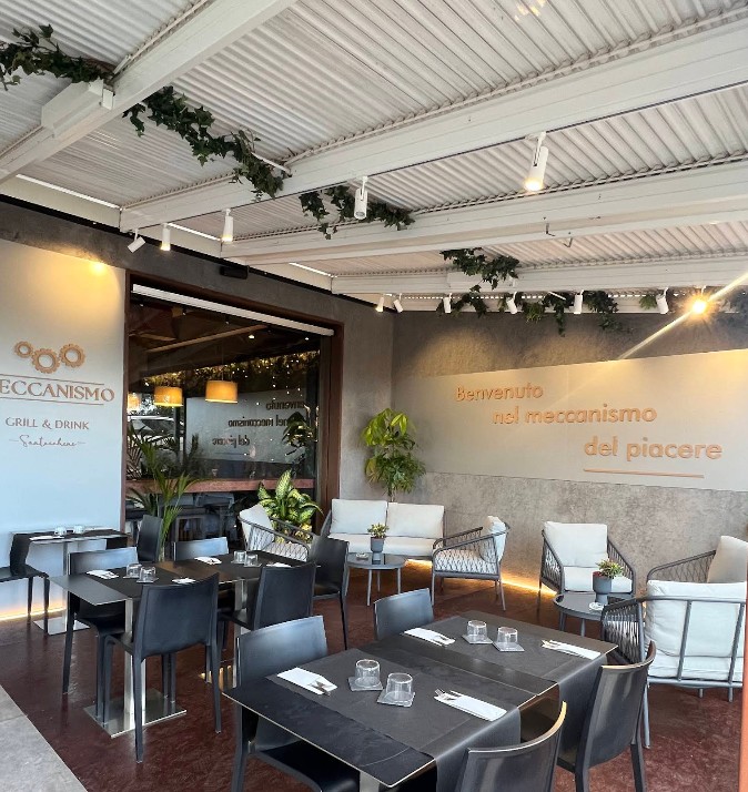 restaurant