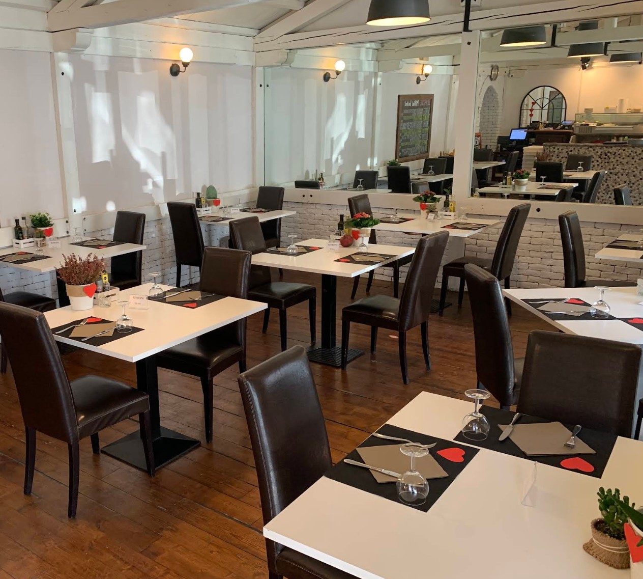 restaurant
