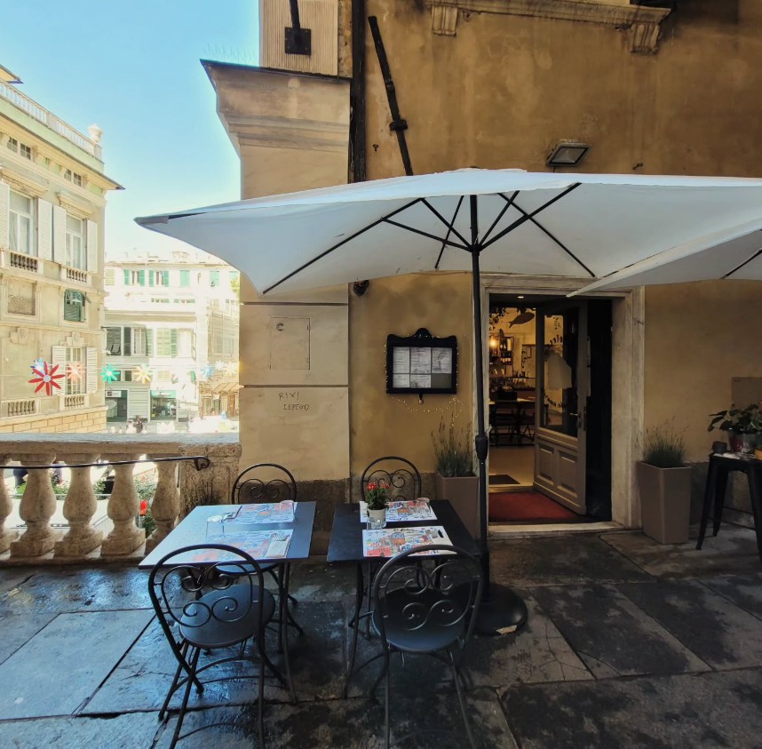 restaurant