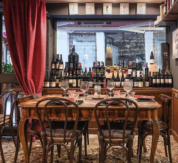 restaurant