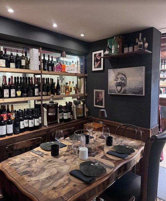 restaurant