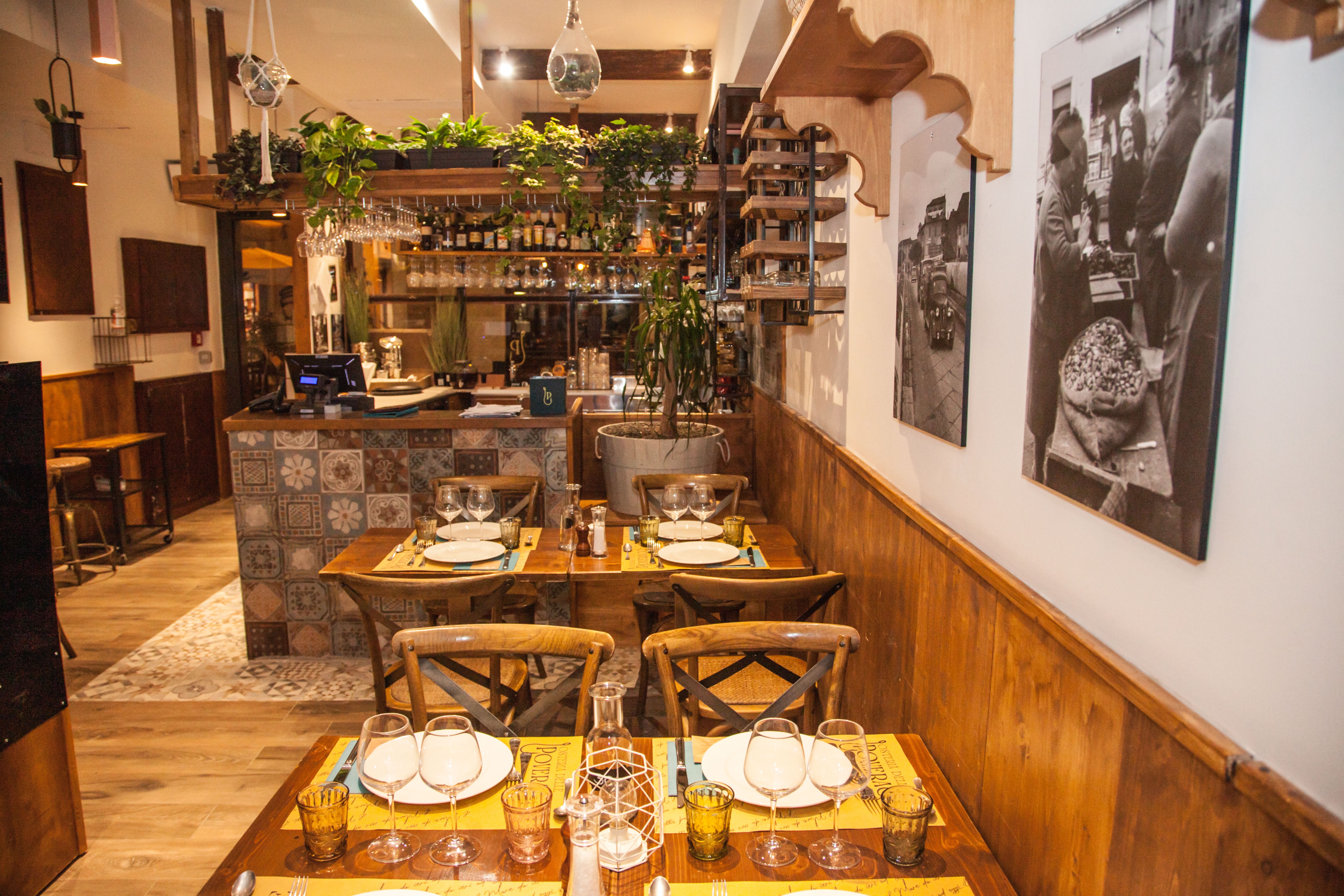 restaurant