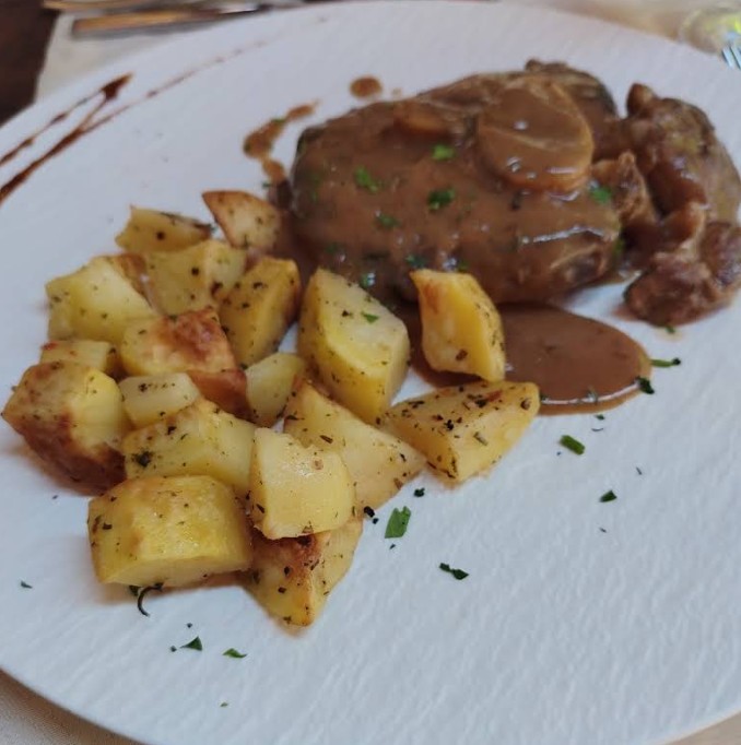 restaurant