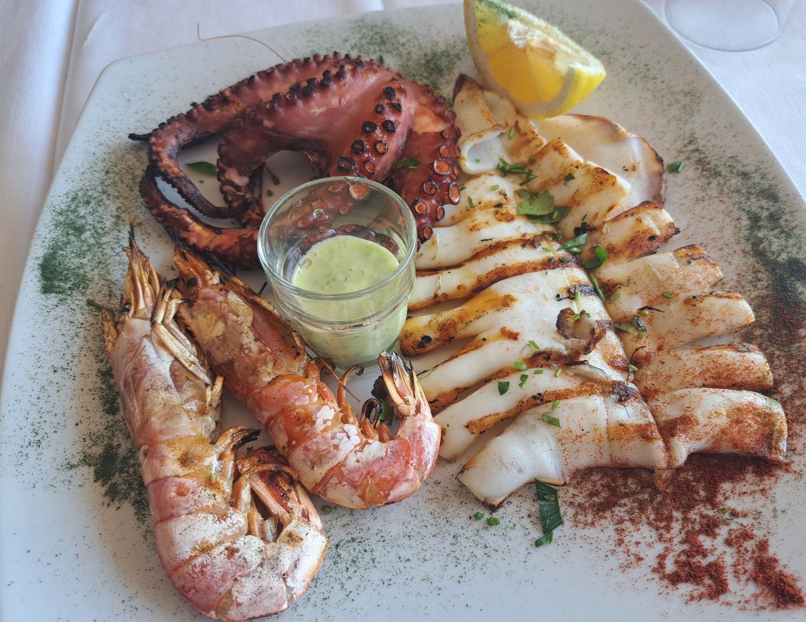 restaurant