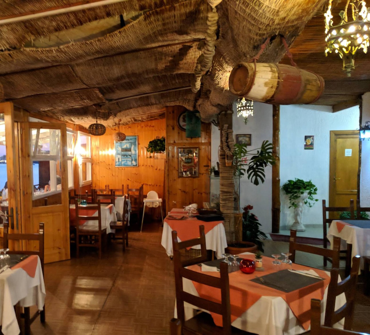 restaurant