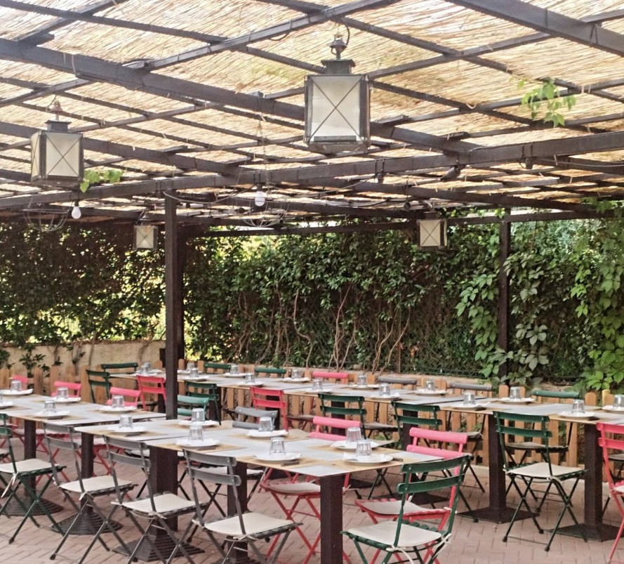 restaurant