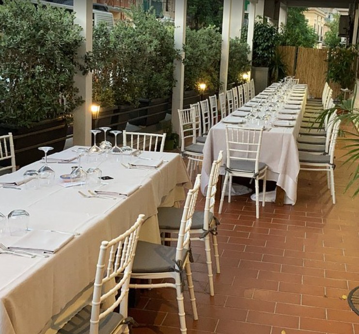 restaurant