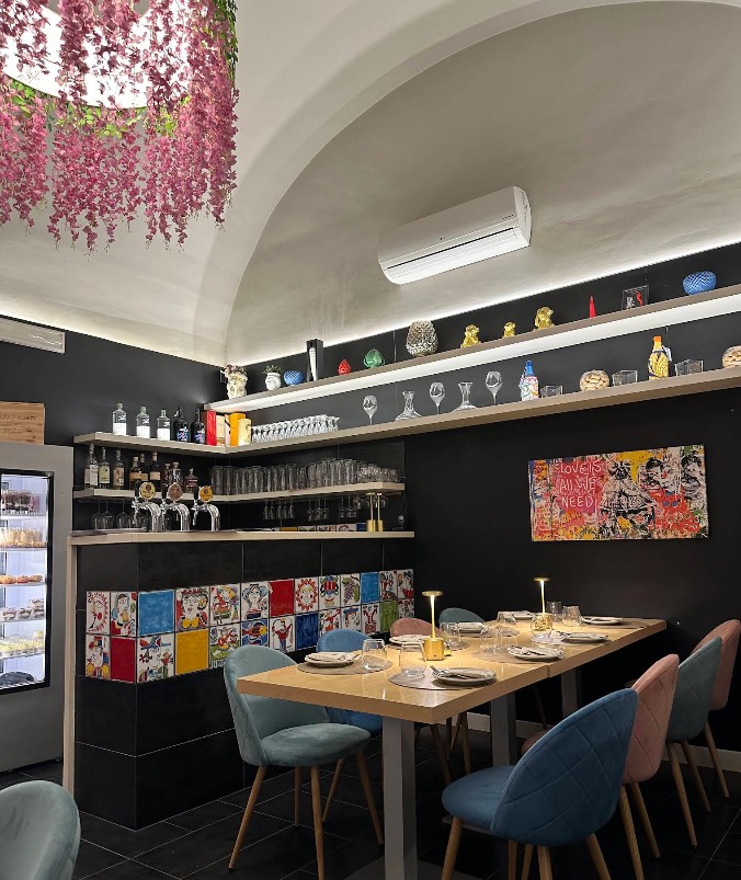 restaurant