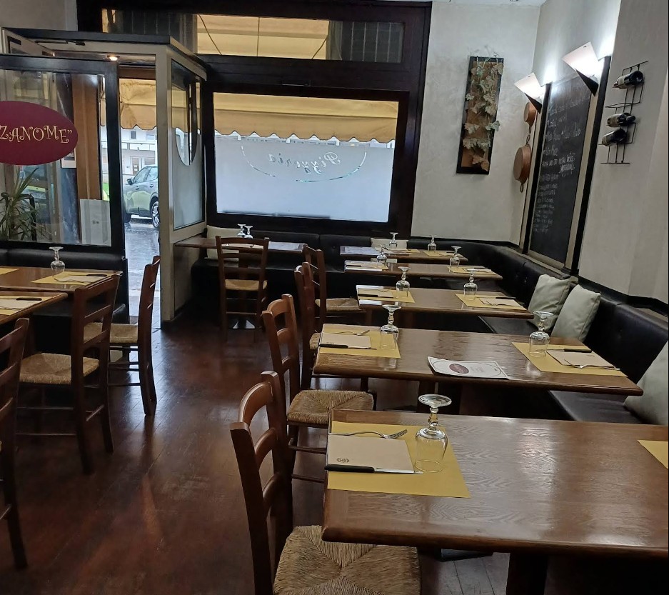 restaurant