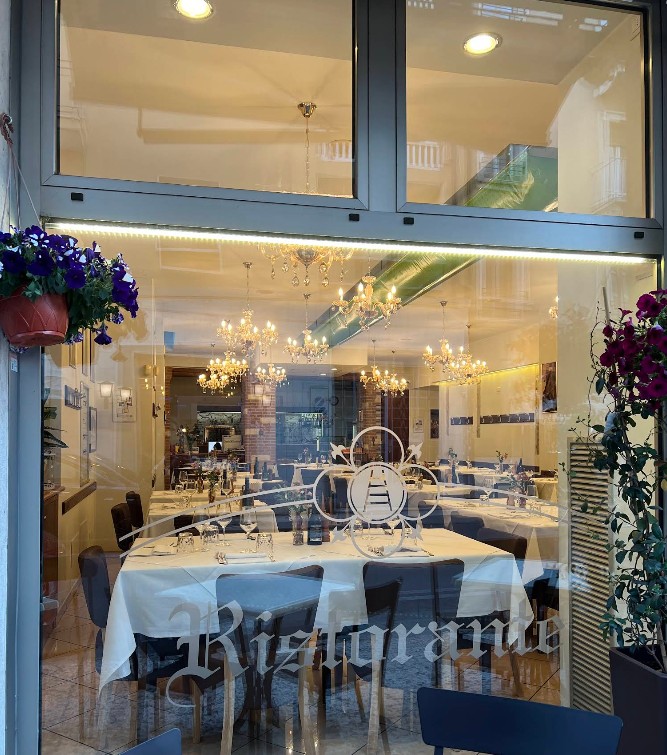 restaurant