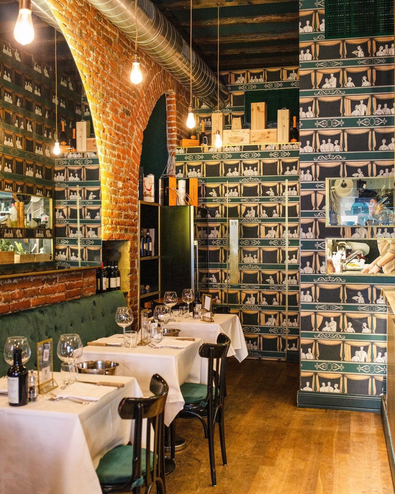 restaurant