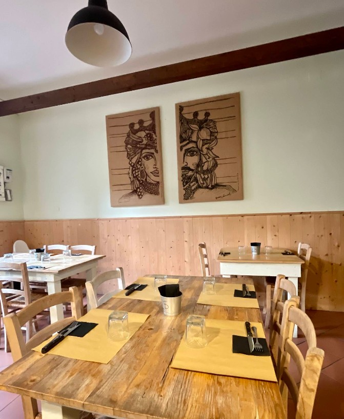 restaurant