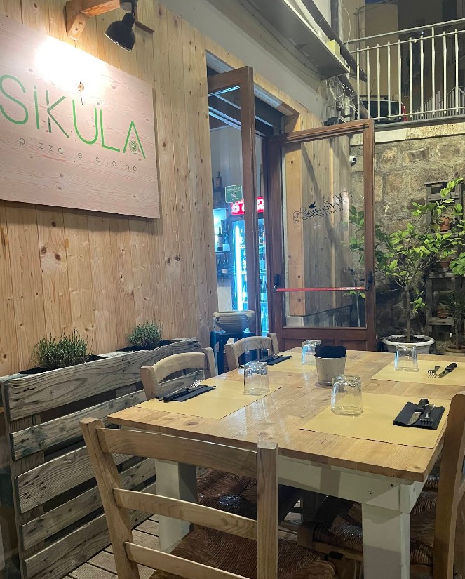 restaurant