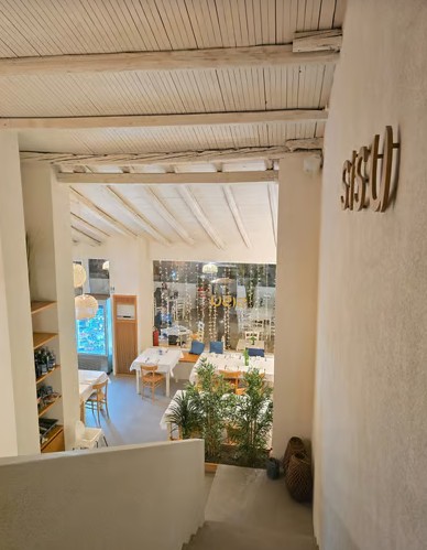 restaurant