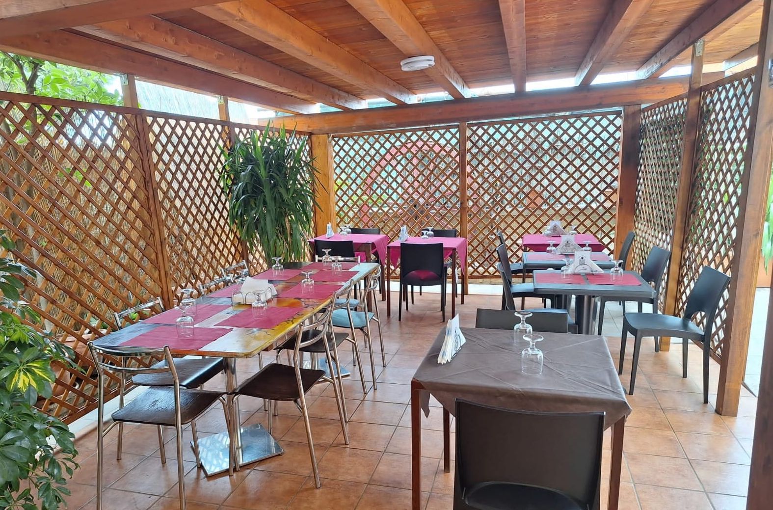 restaurant