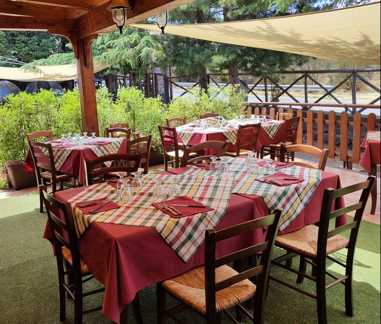 restaurant