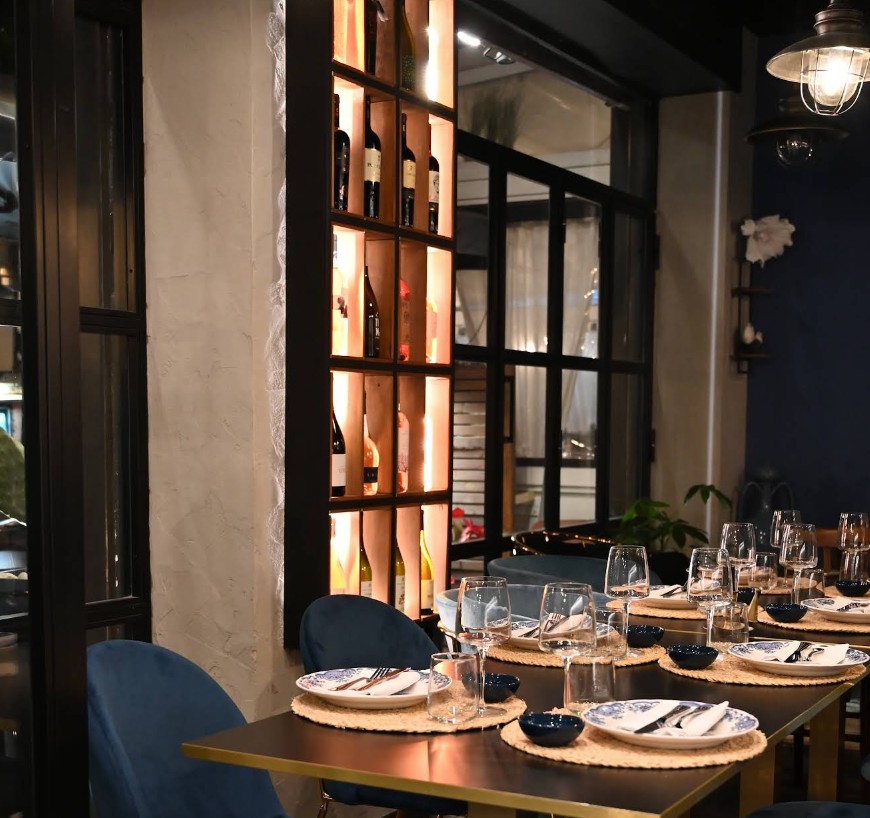 restaurant